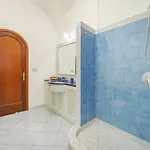Villa Elena By Myvillacollection