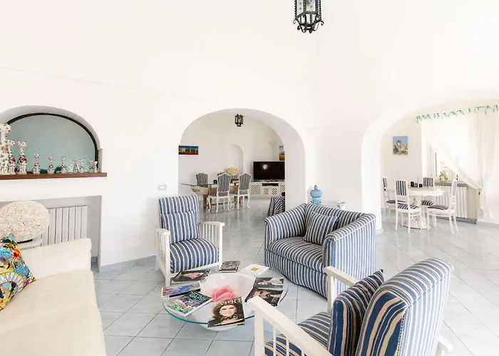 Elena By Myvillacollection * Κάπρι