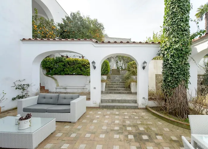 Villa Elena By Myvillacollection *